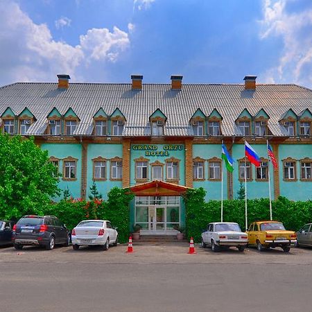 Grand Orzu Hotel Tasken Kültér fotó