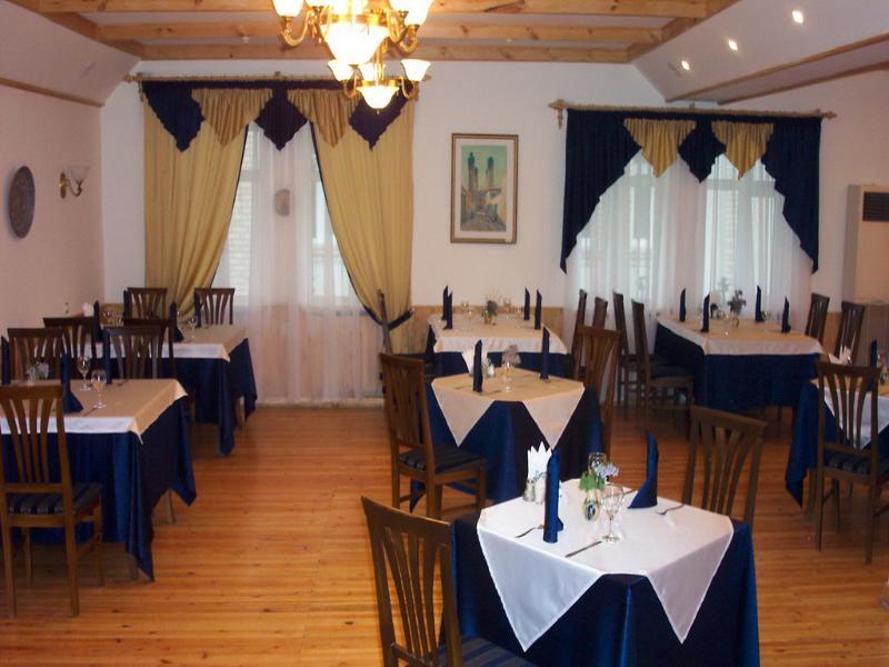 Grand Orzu Hotel Tasken Kültér fotó