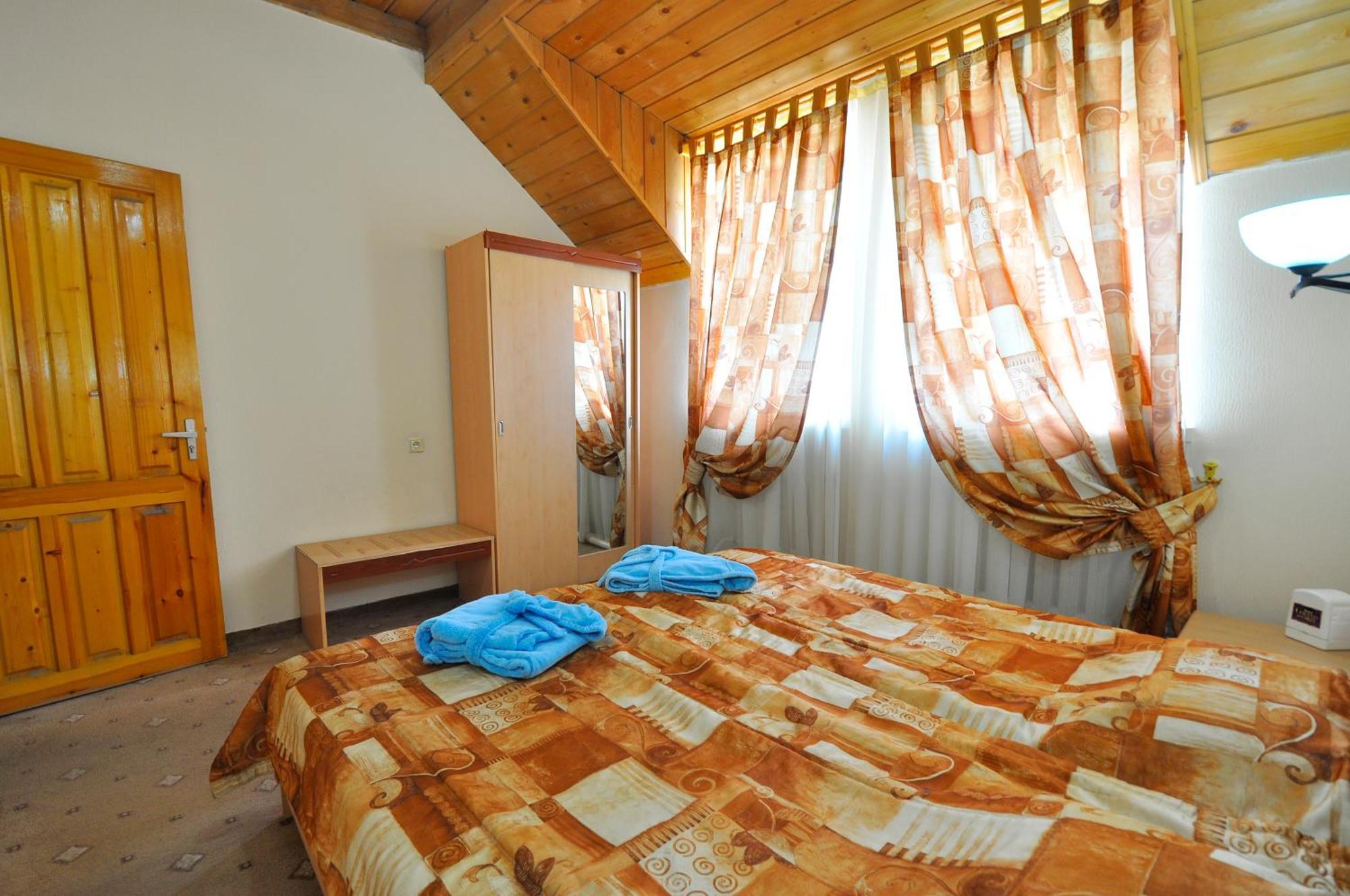 Grand Orzu Hotel Tasken Kültér fotó