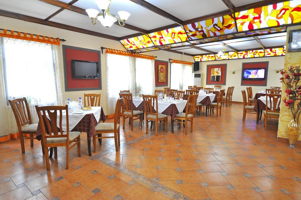 Grand Orzu Hotel Tasken Kültér fotó
