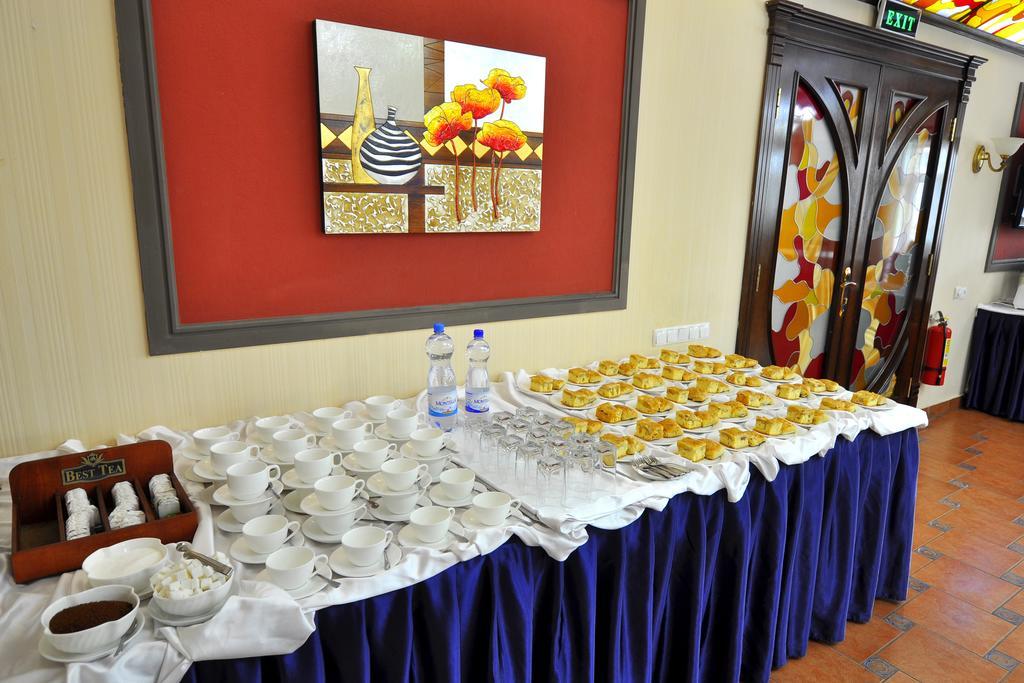 Grand Orzu Hotel Tasken Kültér fotó