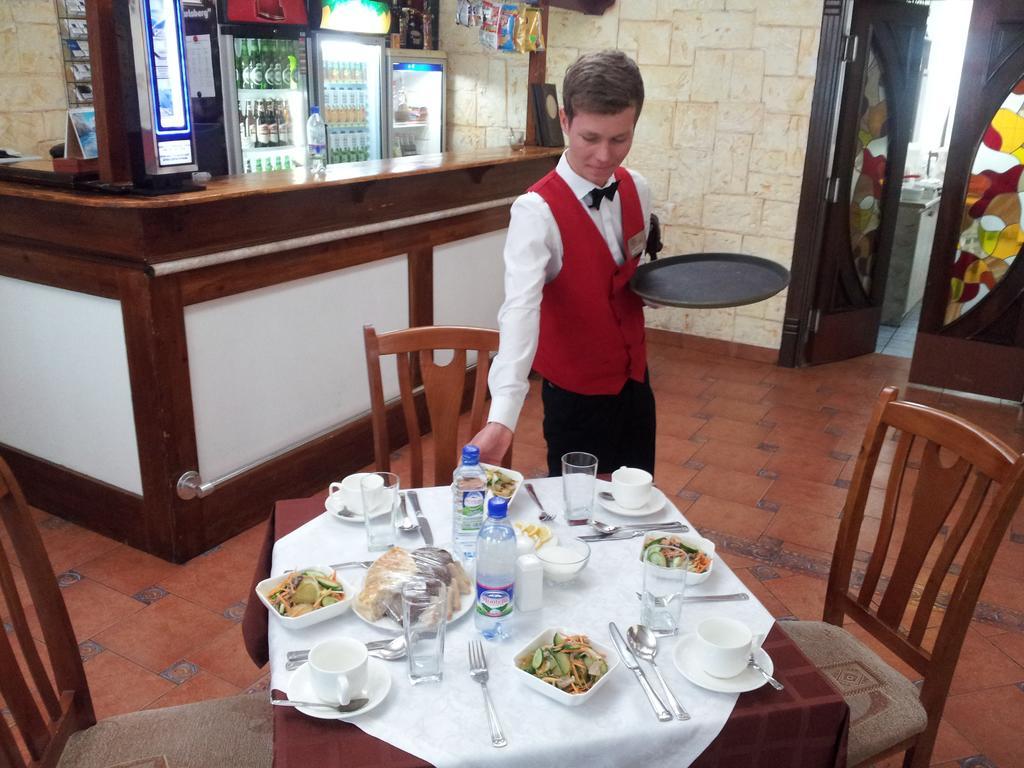 Grand Orzu Hotel Tasken Kültér fotó