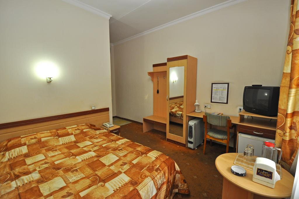 Grand Orzu Hotel Tasken Szoba fotó