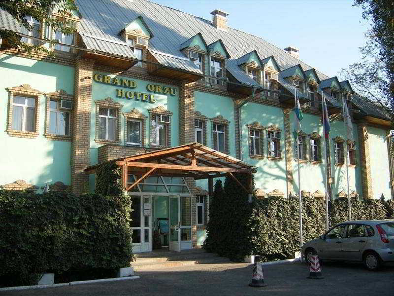 Grand Orzu Hotel Tasken Kültér fotó
