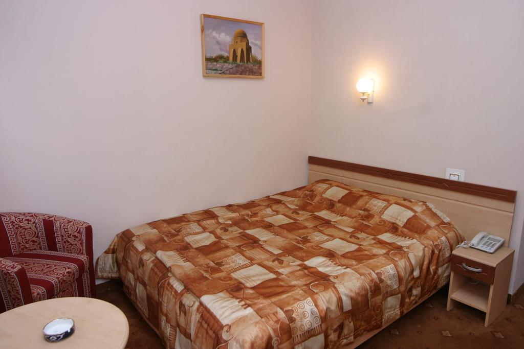 Grand Orzu Hotel Tasken Kültér fotó